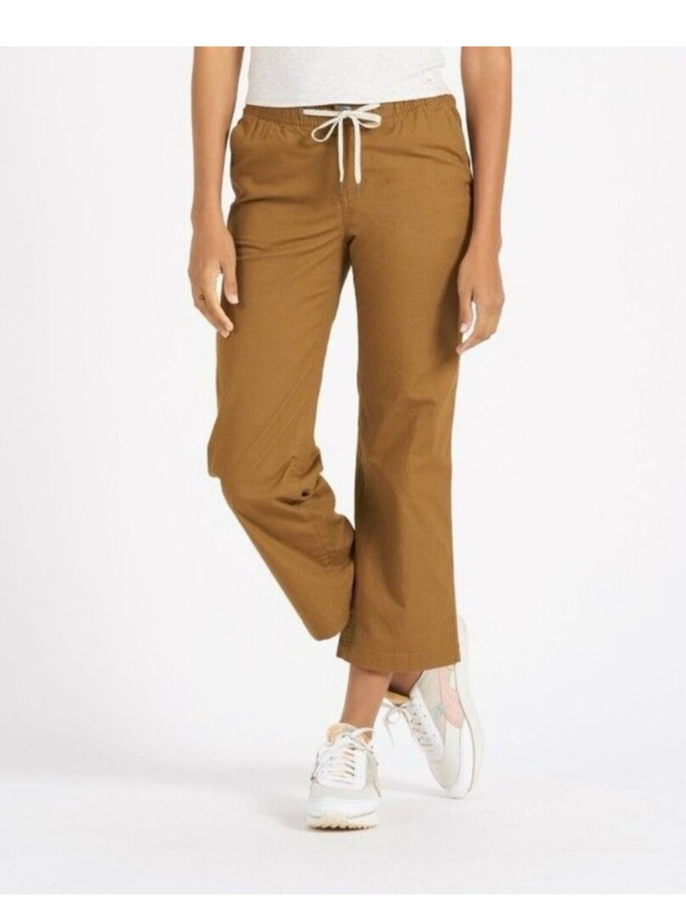 Vuori Drawstring Wide-Leg Crop Pants in Caramel